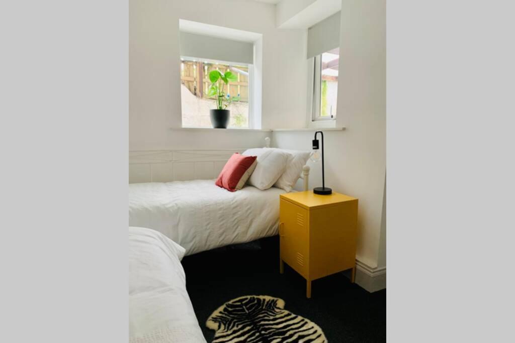 The Nook - A Stylish Apartment With Garden, Near The Beach バーウィック・アポン・ツイード エクステリア 写真